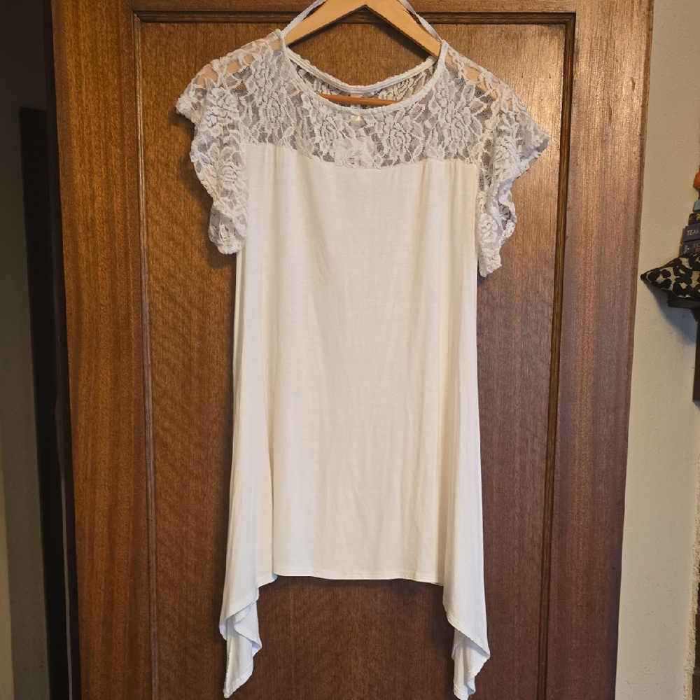 Emerald Cream Lace Accent Blouse